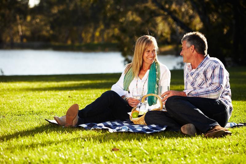 Clare Country Club Hotell Eksteriør bilde